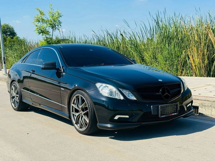 Mercedes-Benz E-Class 2011 E250 Sedan เบนซิน เกียร์อัตโนมัติ ดำ รูปที่ 3