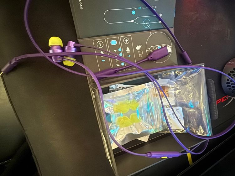 หูฟัง in ear logitech g333 สภาพดี