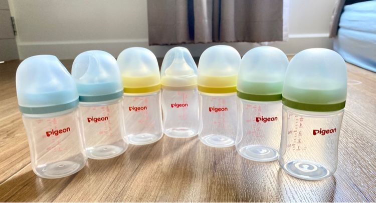 ขวดนม Pigeon (Soft touch)