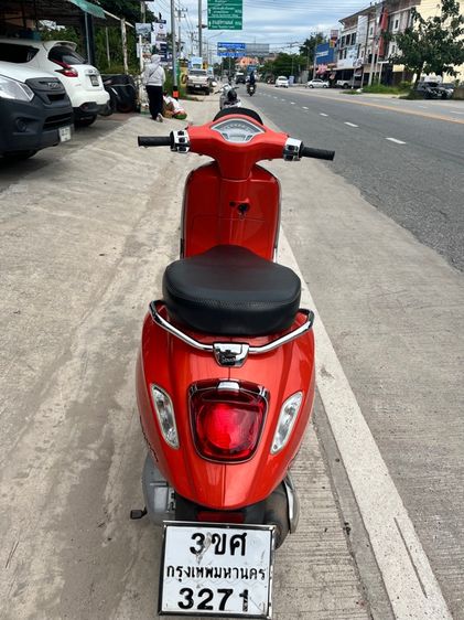 Vespa sprint 150  รูปที่ 4
