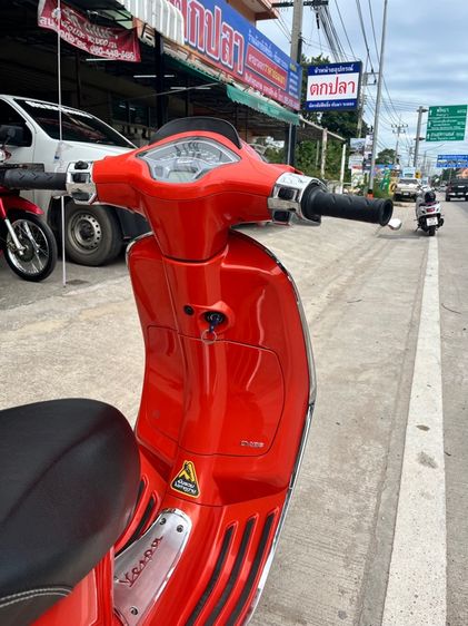 Vespa sprint 150  รูปที่ 6