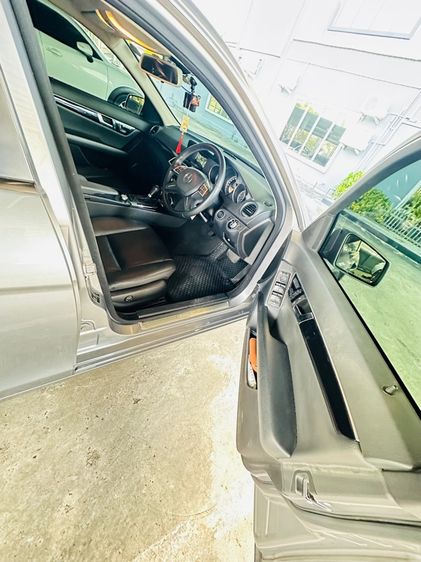 Mercedes-Benz C-Class 2012 C220 CDI Sedan ดีเซล ไม่ติดแก๊ส เกียร์อัตโนมัติ เทา รูปที่ 4