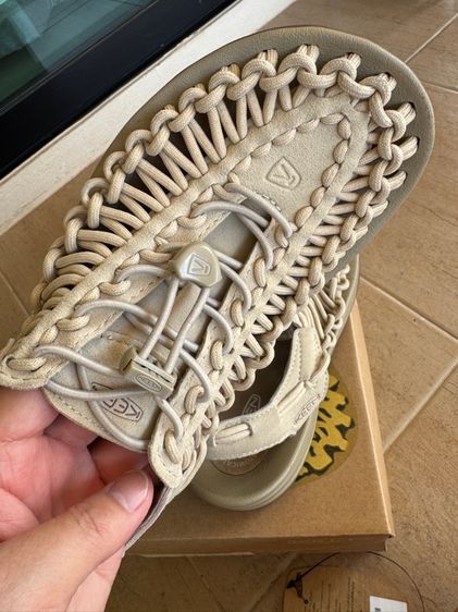 รองเท้า keen รูปที่ 9