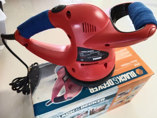 เครื่องขัดสี Black and Decker รูปที่ 2