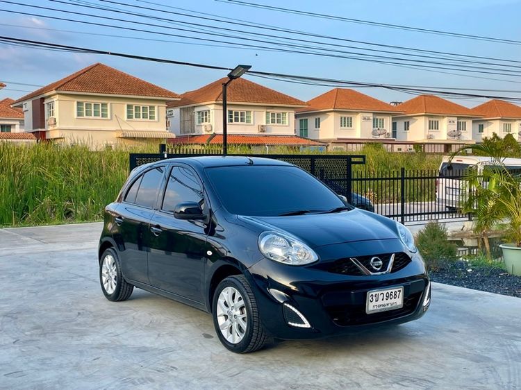 Nissan March 2015 Sedan เบนซิน ไม่ติดแก๊ส เกียร์อัตโนมัติ ดำ รูปที่ 3