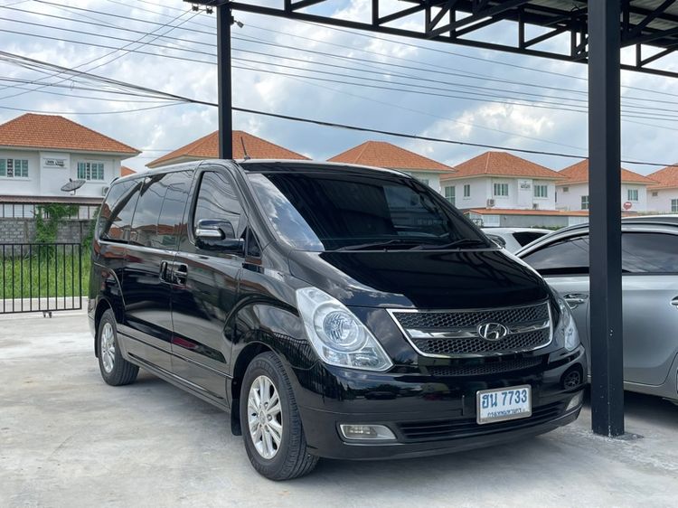 Hyundai H-1  2011 2.5 Deluxe Utility-car ดีเซล ไม่ติดแก๊ส เกียร์อัตโนมัติ ดำ รูปที่ 3