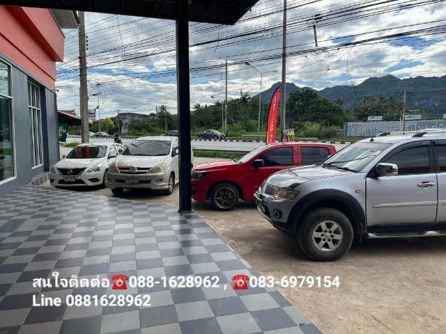 Land Rover Defender 2025 2.0 110 D240 SE 4WD ไฮบริด เกียร์ธรรมดา รูปที่ 3