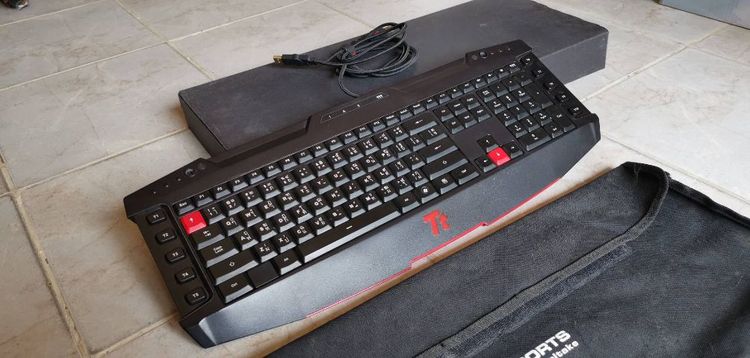 เม้าส์ และคีย์บอร์ด ขายคีย์บอร์ด