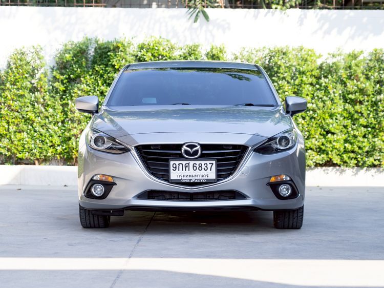 Mazda Mazda3 2015 2.0 S Sedan เบนซิน ไม่ติดแก๊ส เกียร์อัตโนมัติ บรอนซ์เงิน รูปที่ 2