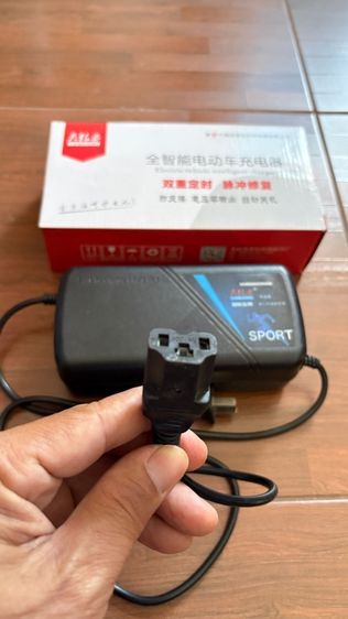 ที่ชาร์จรถ 3 ล้อไฟฟ้ามือ 2 สภาพดี ขนาด 48 โวลต์ 20 A  ใช้กับแบตเตอรี่ตะกั่วกรด รูปที่ 2