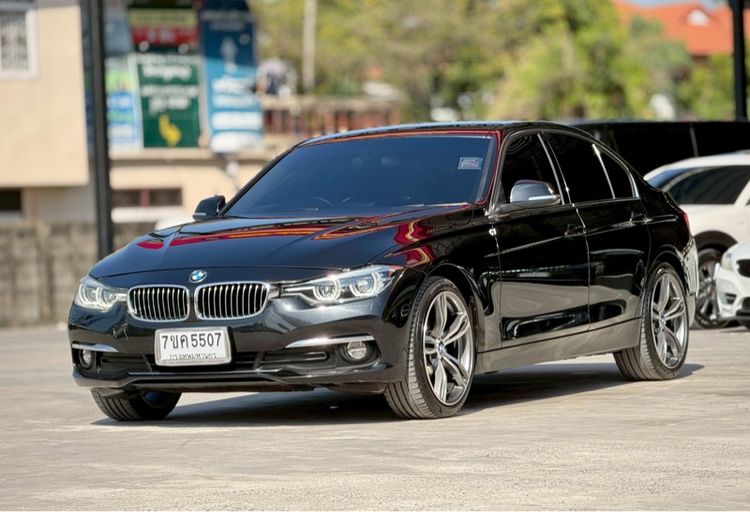 BMW Series 3 2016 320d Sedan ดีเซล ไม่ติดแก๊ส เกียร์อัตโนมัติ ดำ รูปที่ 3
