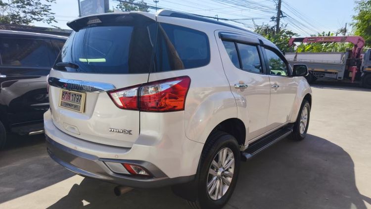 Isuzu MU-X 2017 3.0 4WD Utility-car ดีเซล ไม่ติดแก๊ส เกียร์อัตโนมัติ ขาว รูปที่ 4
