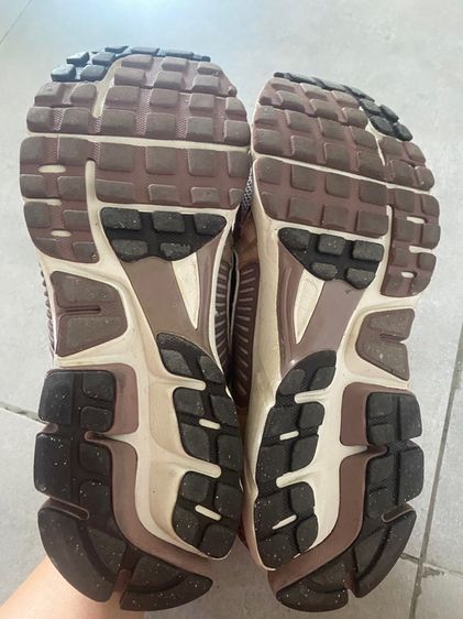 Nike vomero5สีนำ้ตาล 10us 44 28cm รูปที่ 5