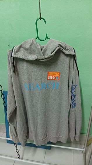 เสื้อฮู้ดซิปเรื่องเด่นเย็นนี้