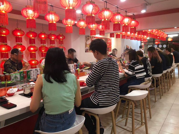 เซ้งร้านชาบูสายพาน ปากซอยโชคชัย 4 ย่านของกิน ร้านเด่น เห็นชัด ร้านยังเปิดขายอยู่ รูปที่ 8