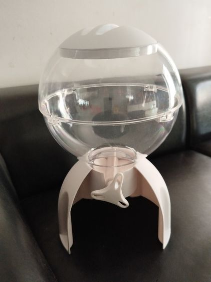 เครื่องจ่ายซีเรียล (Cereal Dispenser)  ใช้งานง่ายและช่วยให้อาหารแห้งคงความสดใหม่เสมอ 