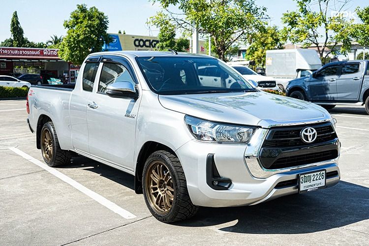 Toyota Hilux Revo 2021 2.4 Z Edition Mid Pickup ดีเซล ไม่ติดแก๊ส เกียร์ธรรมดา เทา รูปที่ 3