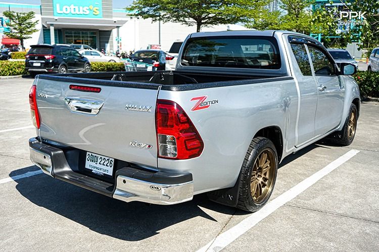 Toyota Hilux Revo 2021 2.4 Z Edition Mid Pickup ดีเซล ไม่ติดแก๊ส เกียร์ธรรมดา เทา รูปที่ 4