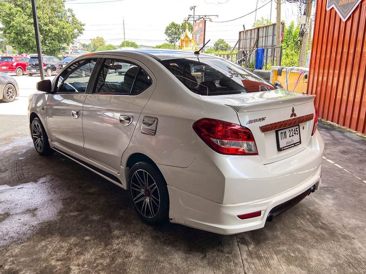 Mitsubishi Attrage 2018 1.2 GLX Sedan เบนซิน ไม่ติดแก๊ส เกียร์อัตโนมัติ ขาว รูปที่ 4