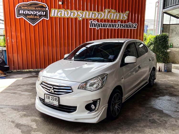 รถ Mitsubishi Attrage 1.2 GLX สี ขาว