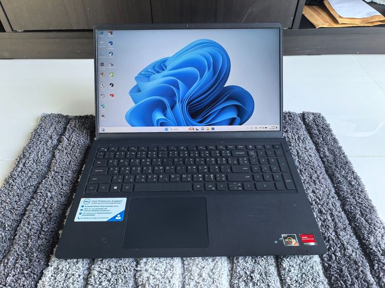 วินโดว์ 4 กิกะไบต์ HDMI ไม่ใช่ Dell Inspiron 3515 CPU AMD Ryzen 3 3250 2.6 Ghz RAM 4 GB SSD 256 GB จอ 15.6 นิ้ว AMD Radeon