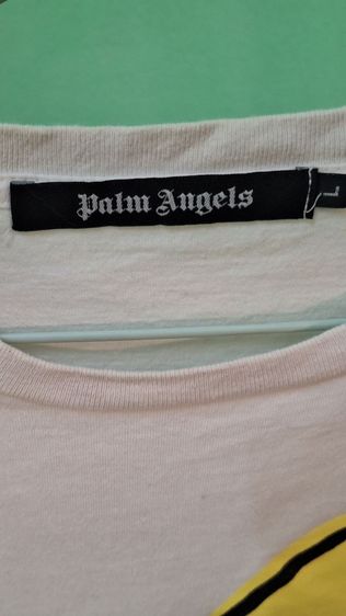 เสื้อยืดคอกลมแขนสั้น จากแบรนด์ Palm Angels พิมพ์ลายกล้วยที่มีเปลือกลายเสือดาว รูปที่ 10
