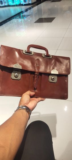 กระเป๋าเอกสารเก่า รูปที่ 9