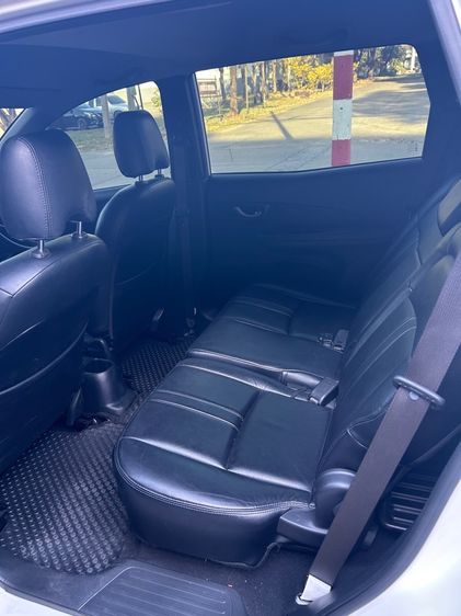 Honda BR-V 2019 1.5 SV Utility-car เบนซิน เกียร์อัตโนมัติ ขาว รูปที่ 4