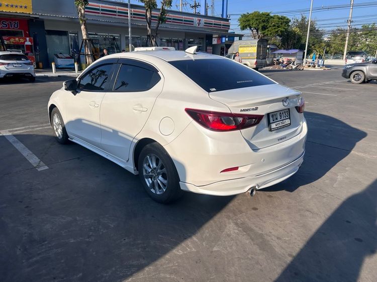 Mazda Mazda 2 2016 1.3 Skyactiv-G Sedan เบนซิน ไม่ติดแก๊ส เกียร์อัตโนมัติ ดำ รูปที่ 4