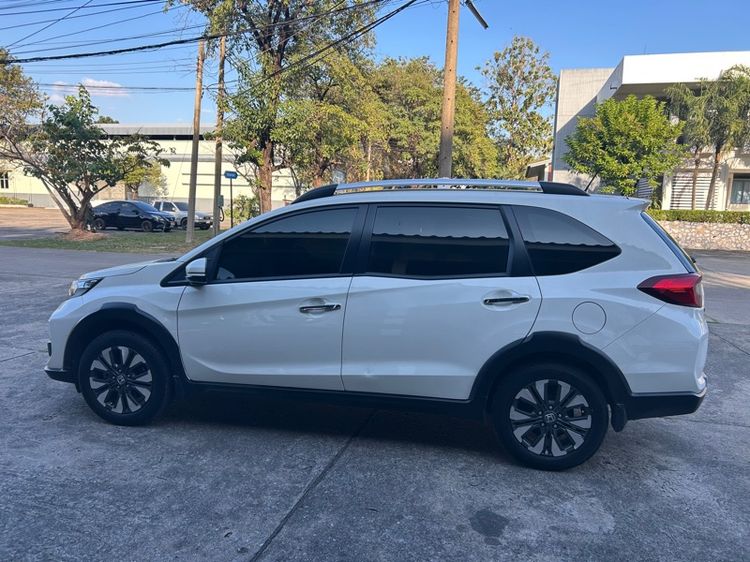 Honda BR-V 2019 1.5 SV Utility-car เบนซิน ไม่ติดแก๊ส เกียร์อัตโนมัติ ขาว รูปที่ 4
