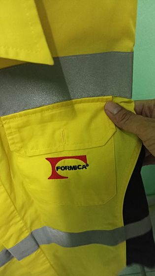 เสื้อช่างแขนสั้นสีเหลือง
ผ้าคอมทวิวพร้อมแถบสะท้อนแสง  รูปที่ 7