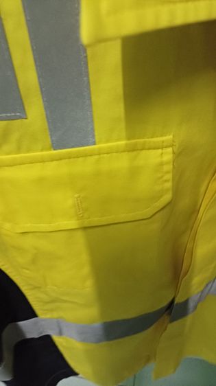 เสื้อช่างแขนสั้นสีเหลือง
ผ้าคอมทวิวพร้อมแถบสะท้อนแสง  รูปที่ 5