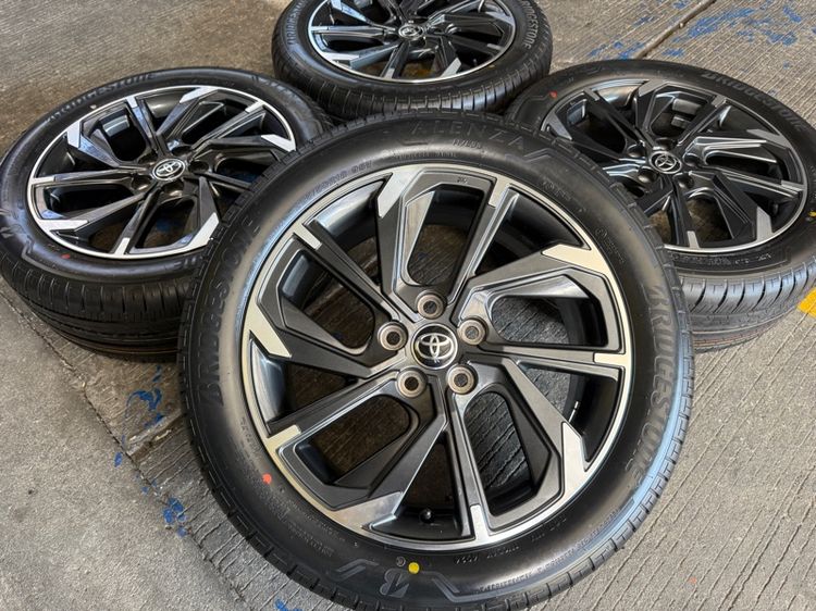 Toyota Corolla Cross GR Sport 18 นิ้ว Top 🛞