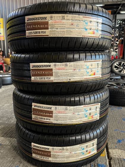 Toyota Corolla Cross GR Sport 18 นิ้ว Top 🛞 รูปที่ 13