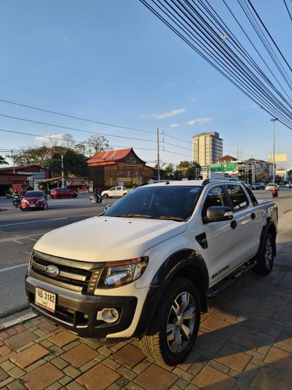 Ford Ranger 2013 3.2 Wildtrak 4WD Pickup ดีเซล ไม่ติดแก๊ส เกียร์อัตโนมัติ ขาว รูปที่ 4