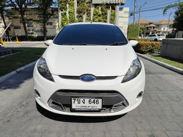 Ford Fiesta 2013 1.5 Sport Sedan เบนซิน ไม่ติดแก๊ส เกียร์อัตโนมัติ ขาว รูปที่ 3