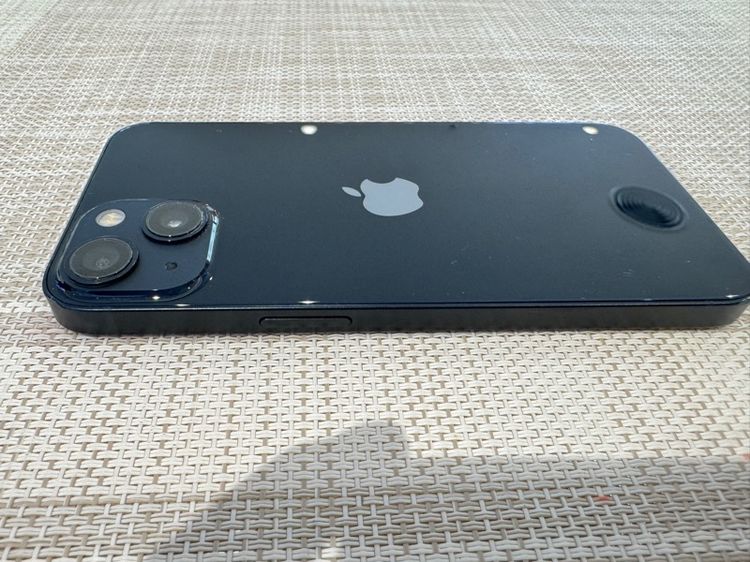iPhone 13 สีดำ 128 เครื่องเดิมๆไม่เคยซ่อม มีรอยตามรูป รูปที่ 3