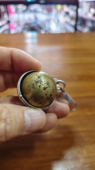 ปรอทกรอเนื้อสัมฤทธิ์ พร้อมตลับเงินอย่างดี