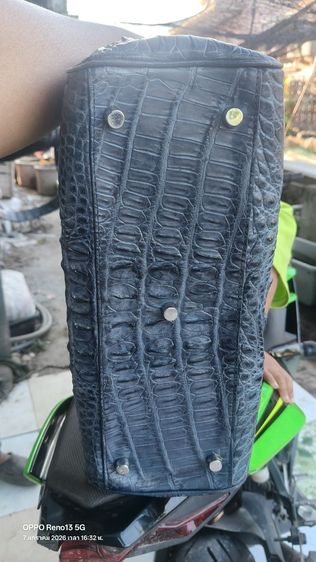 กระเป๋าหนังจระเข้ รูปที่ 4