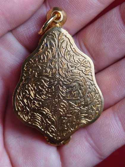 เหรียญหลวงพ่อกวยหลังหนุมานเชิญธงปี 2521 รูปที่ 2