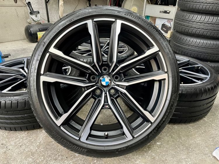 19" ล้อแม็ก BMW 430i ขอบ 19” 5 รู 112 ล้อสวยสีเดิม ยาง BRIDGESTONE 225-40R19 หลัง 255-35R19 ปี 21 พร้อมใช้งาน