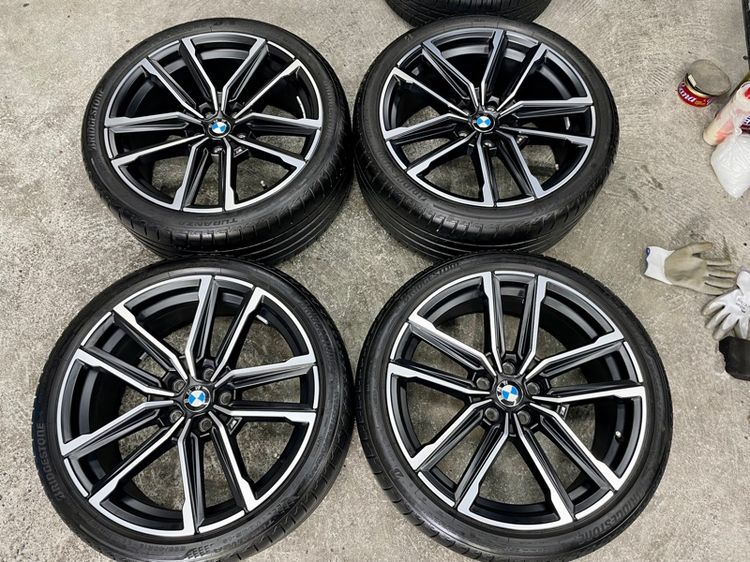 ล้อแม็ก BMW 430i ขอบ 19” 5 รู 112 ล้อสวยสีเดิม ยาง BRIDGESTONE 225-40R19 หลัง 255-35R19 ปี 21 พร้อมใช้งาน รูปที่ 4