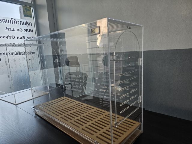 กรงอะคริลิค รูปที่ 2