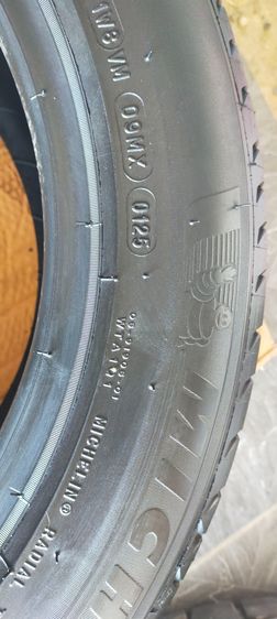 ยางมิชลิน 215 55 16 ปี25 ตุ่มข้างยางยังอยู่ 1เส้น900 รูปที่ 5