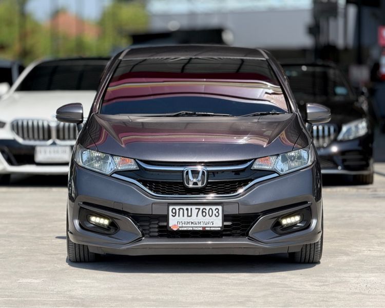 Honda Jazz 2019 1.5 V+ Sedan เบนซิน ไม่ติดแก๊ส เกียร์อัตโนมัติ เทา รูปที่ 2