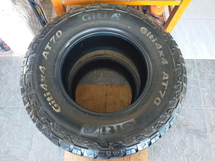 ยางgiti 265 70 16 ปี22 2เส้น1200