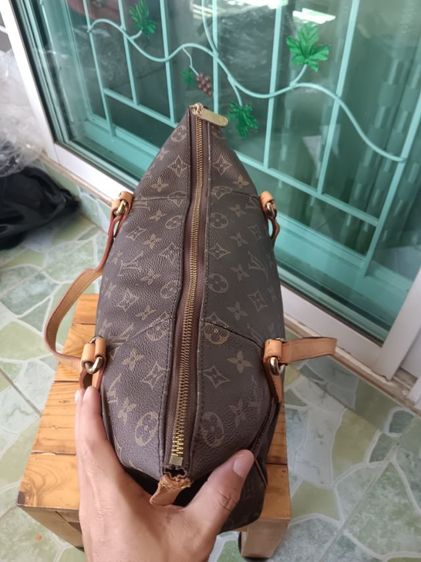 Louis Vuitton Totally PM In Monogram Canvas With Gold-Color Hardware Brown  รูปที่ 7