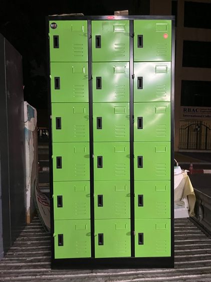 ตู้ล็อคเกอร์เหล็ก 18 ประตู ยี่ห้อ Prelude หน้าบานสี รูปที่ 3