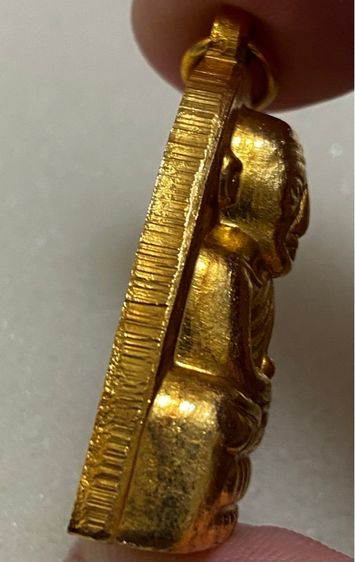 พระหลวงปู่ทวด ปี 2507 แจกปีนัง พิมพ์ใหญ่เนื้อกะไหล่ทอง รูปที่ 8