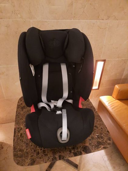 gb Gold Everna-Fix Child´S Car Seat for Cars with Isofix Goup 1(9-36 kg) From Approximately 9 Months Up to 12 Years, Velvet Black รูปที่ 5